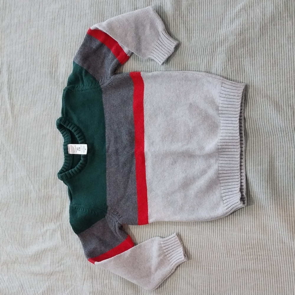 Carter's Boys green red and gray Sweater 4t